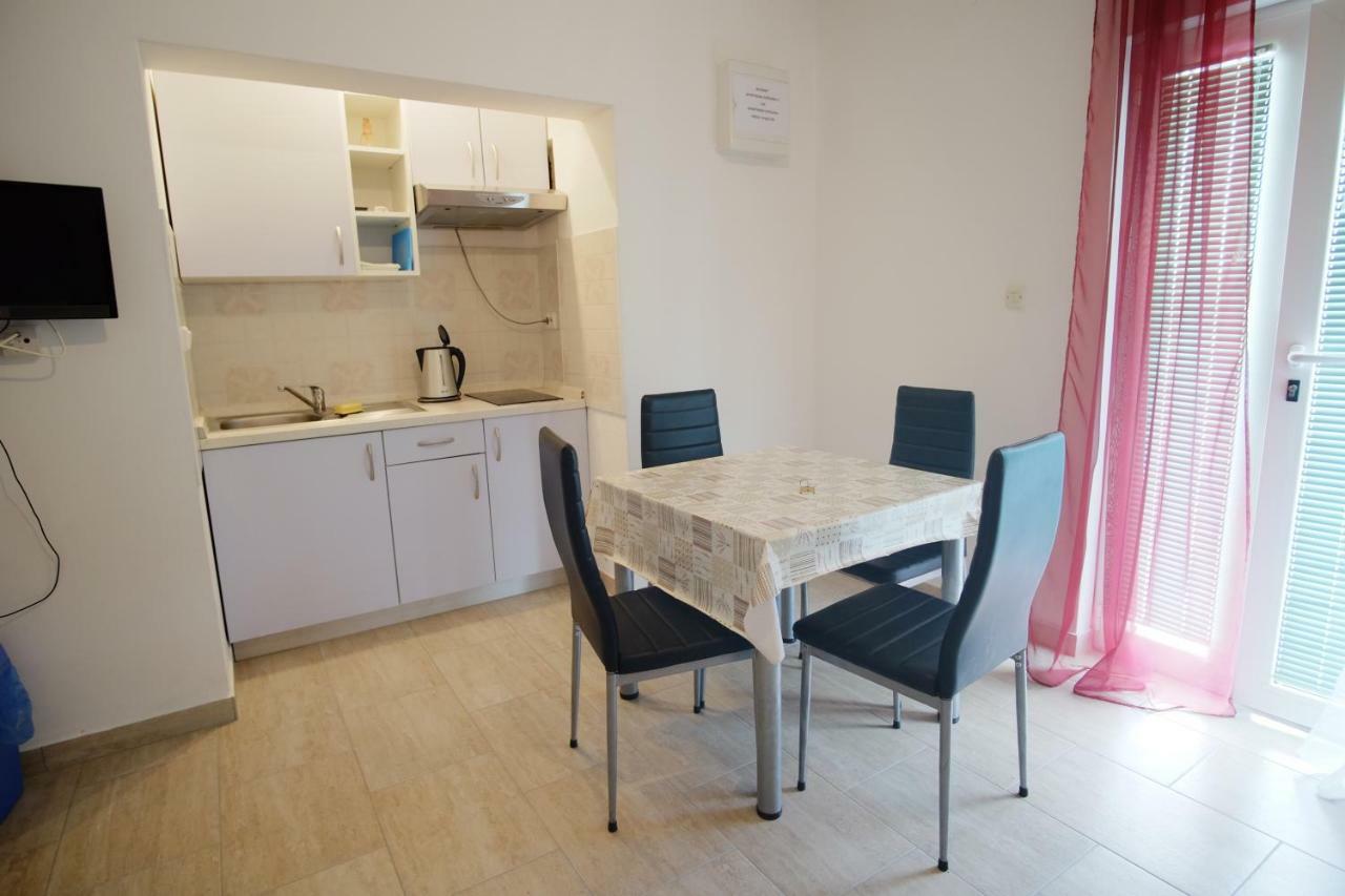 Apartment Gordana Drage Exterior photo